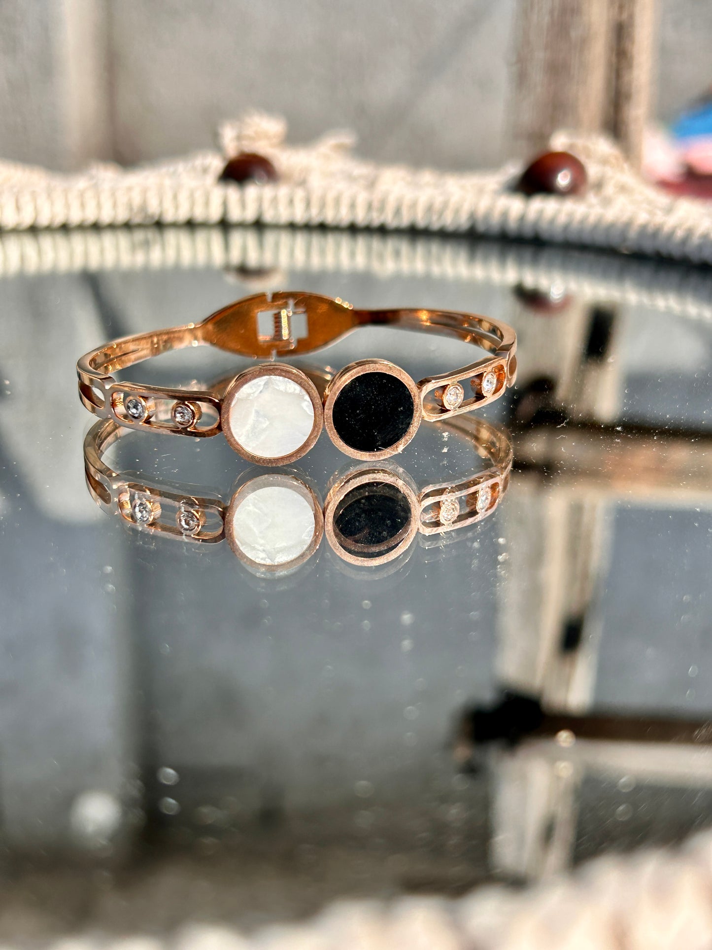 Rose Gold Plated circle : Bracelet 002