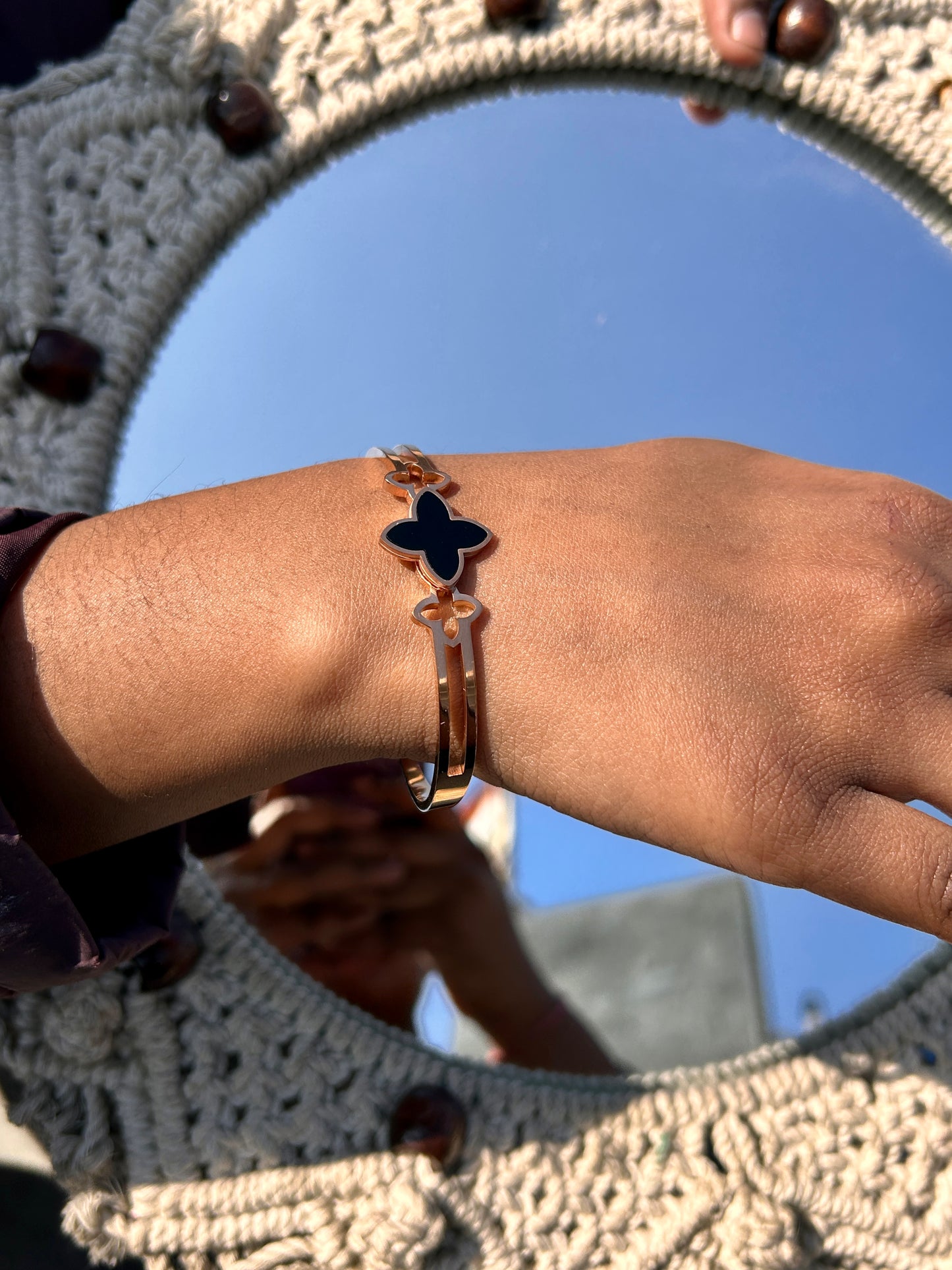 Rose Gold Plated circle : Bracelet 007
