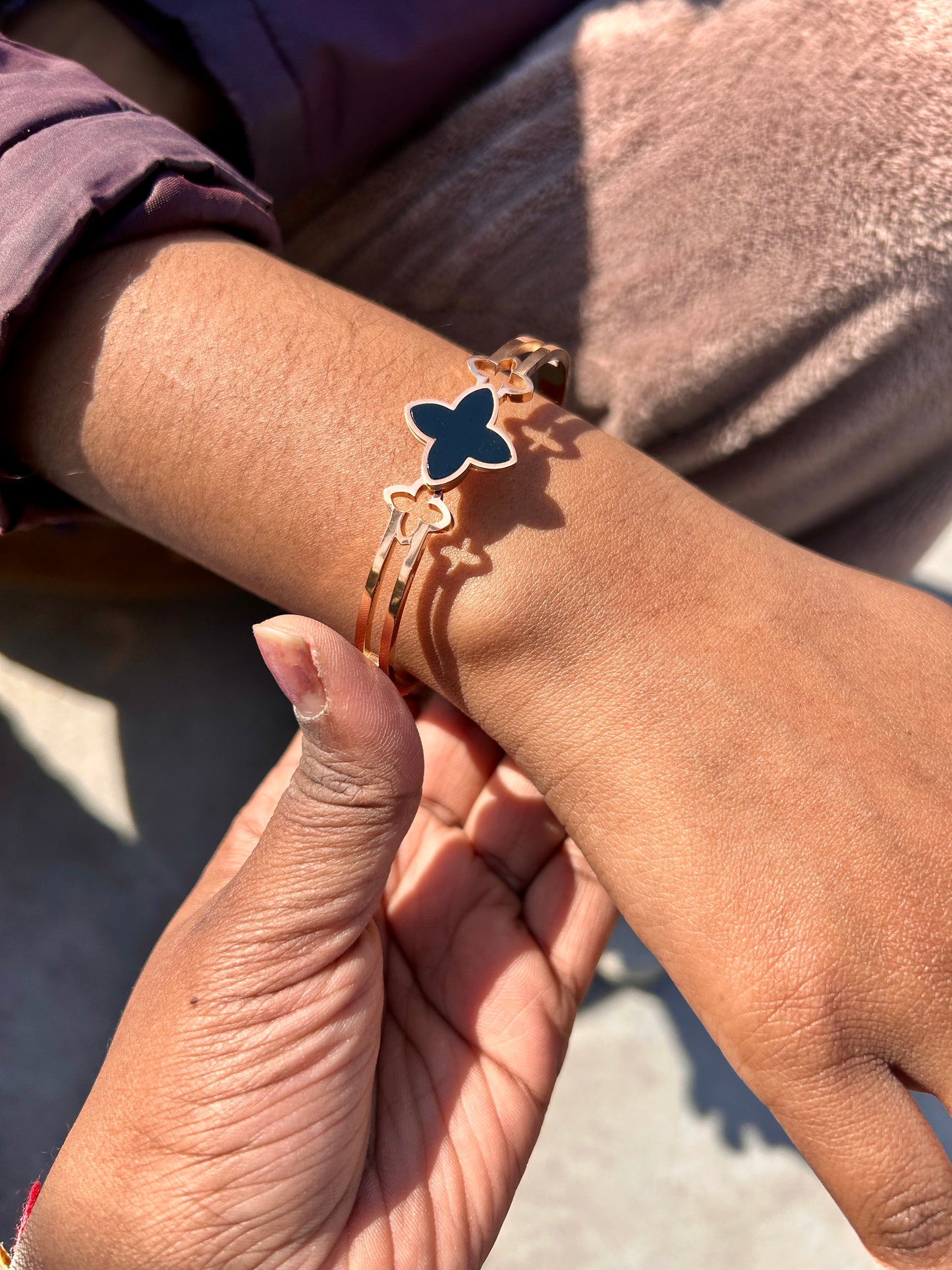 Rose Gold Plated circle : Bracelet 007