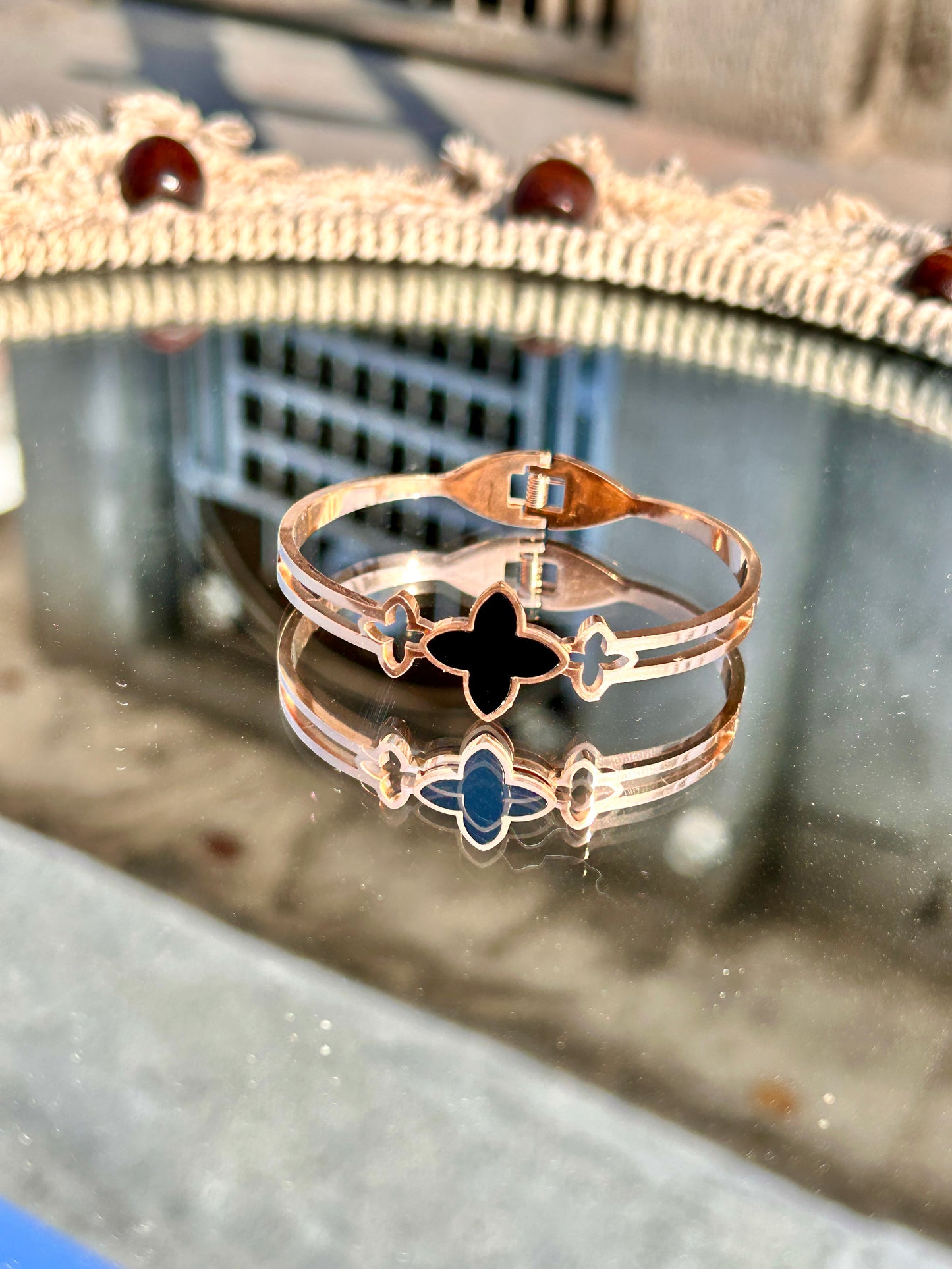 Rose Gold Plated circle : Bracelet 007