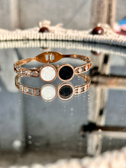 Rose Gold Plated circle : Bracelet 002