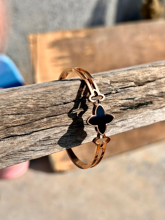 Rose Gold Plated circle : Bracelet 007