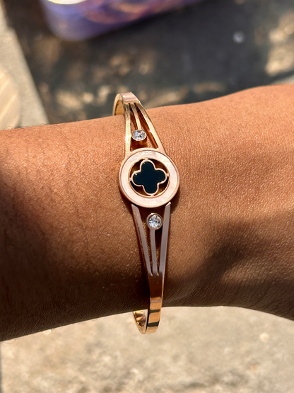 Rose Gold Plated clove : Bracelet 001