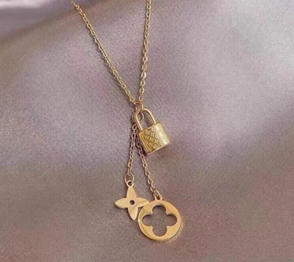 Locket Tassel Four Leaf